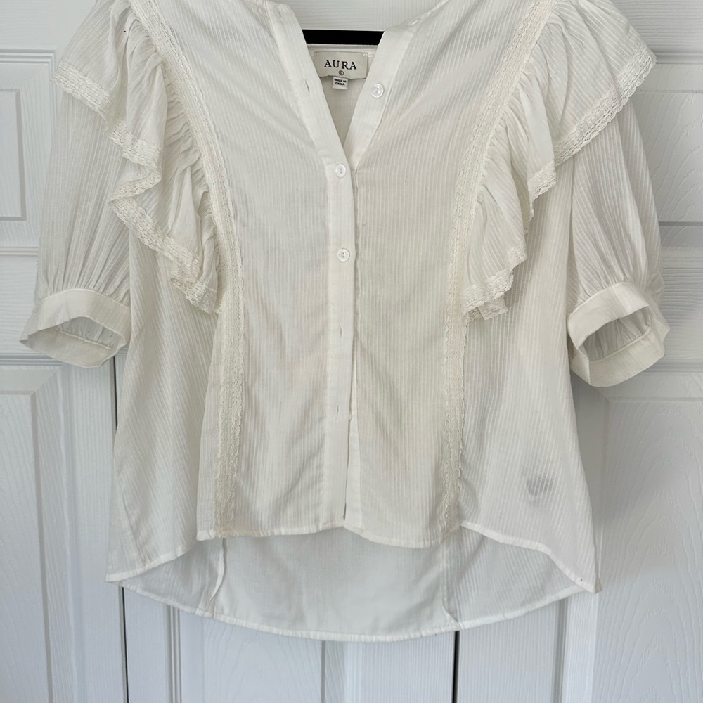 Aura White Flutter Sleeve Ruffled Blouse